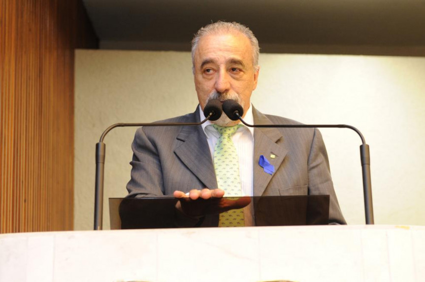 Deputado Rasca Rodrigues (PV).