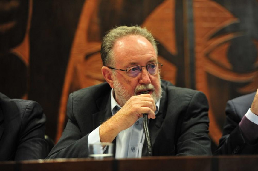 O acordo de leniência não atende aos interesses da população, diz o deputado Tercílio