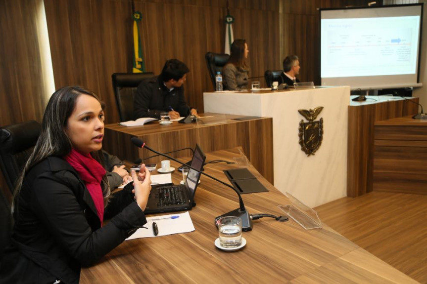 Proposta da Escola do Legislativo abre as portas para que alunos do programa de pós-graduação possam mostrar seus trabalhos e contribuir para o desenvolvimento do Estado.