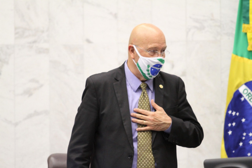 Deputado Luiz Cláudio Romanelli (PSB).