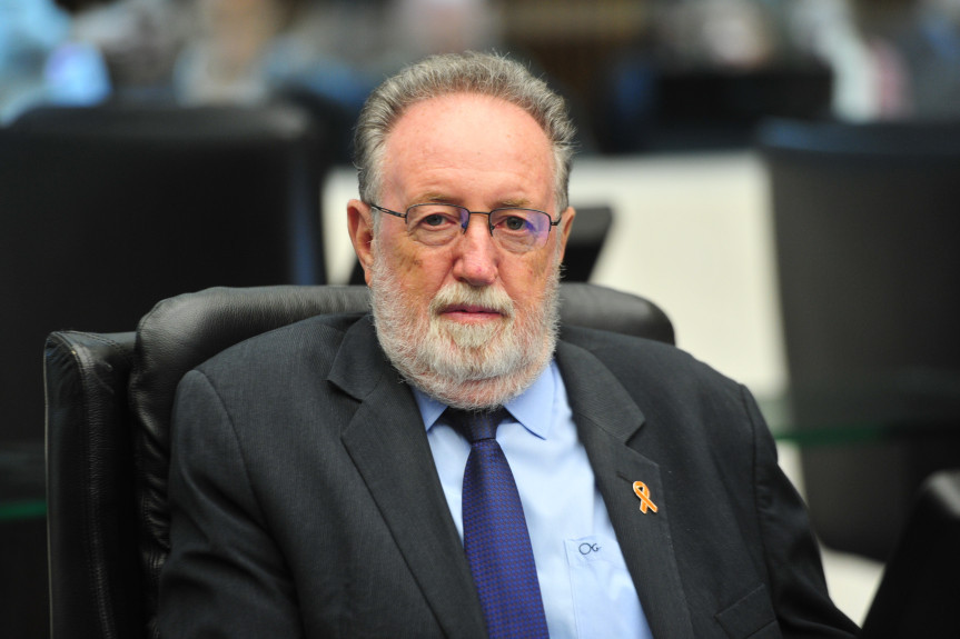 Deputado Tercílio Turini (CDN).