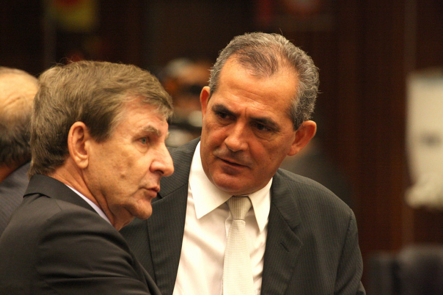 Deputados Elio Rusch (DEM) e Nereu Moura (PMDB), respectivamente relator e presidente da Comissão de Orçamento na Assembleia. 