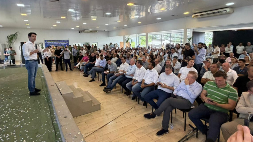 O presidente da Assembleia Legislativa, deputado Alexandre Curi (PSD), destacou a importância da presença da Casa em eventos regionais como a ExpoParanavaí.