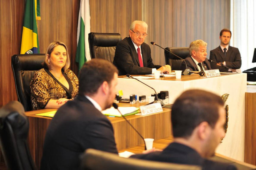 Comissão de Constituição e Justiça da Assembleia Legislativa.