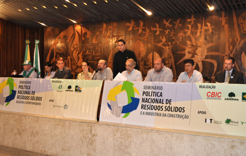 Seminário debate a implementação da Lei 12.305/2010, que institui a Política Nacional de Resíduos Sólidos – PNRS.