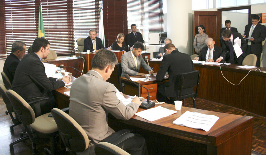Reunião da Comissão de Constituição e Justiça (CCJ).