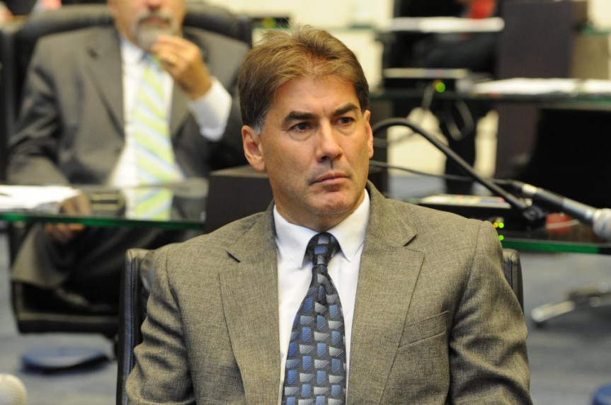 Deputado Paranhos (PSC). 