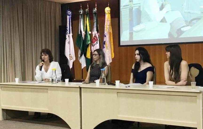 Cristina Silvestri apresentou os trabalhos da Procuradoria da Mulher da Alep, que completou dois meses de instalação.
