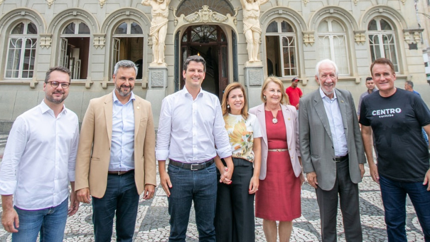 A comissão reúne representantes do poder público, universidades e sociedade civil.