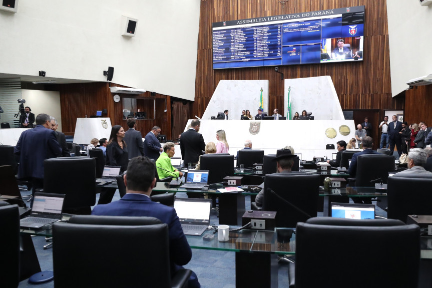 A proposição 787/2024 atende a uma demanda apresentada pelo grupo de reitores das sete universidades estaduais, com apoio da Secretaria da Ciência, Tecnologia e Ensino Superior (Seti).