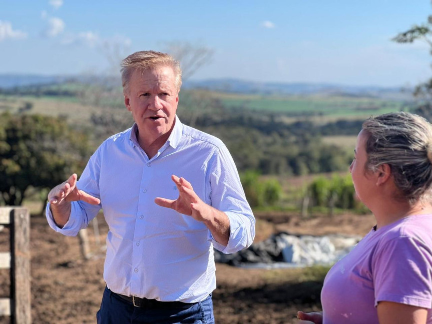 Deputado Luis Corti (PSB) defende mais ações para beneficiar os produtores de leite.