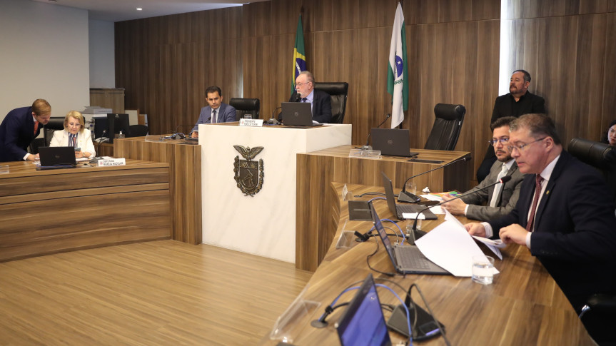 Reunião ocorreu nesta terça-feira (2), no Auditório Legislativo.