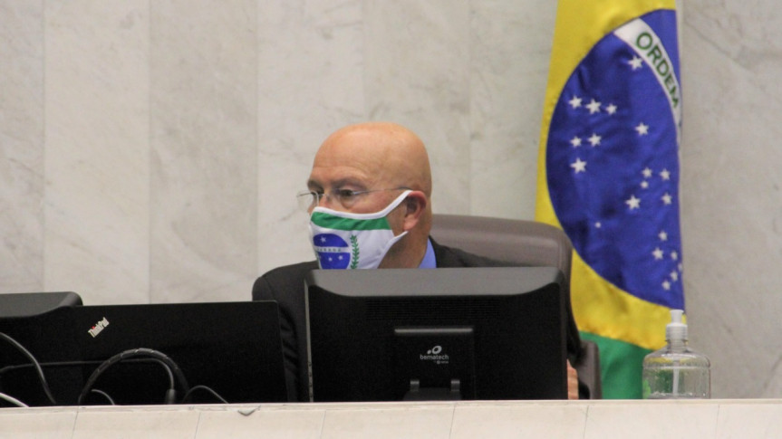 Deputado Luiz Cláudio Romanelli (PSB), autor do projeto que adia prazo de validade de concursos públicos.