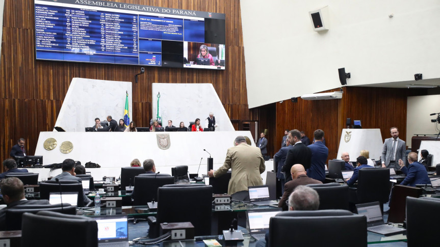 O projeto de lei 690/2025, do Poder Executivo, que propõe a redução da alíquota do IIPVA de 3,5% para 1,9% a partir de 2026, passou em 1º turno.
