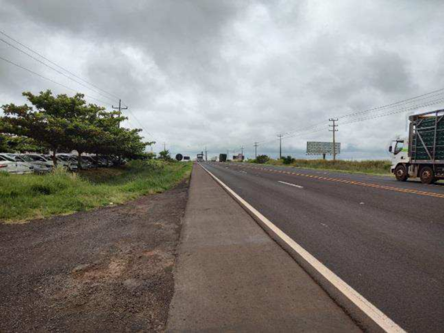 Local de uma das obras na PR 444: investimento de mais R$ 26 milhões que concretiza sonho de décadas da comunidade de Mandaguari e toda região.