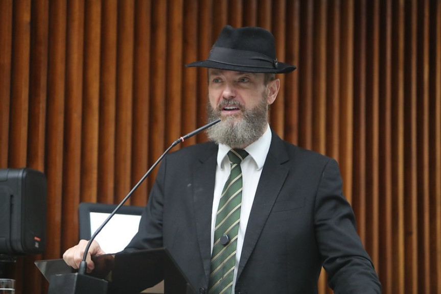 Deputado Tito Barichello (União).