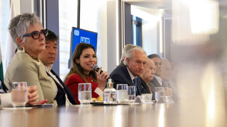 A iniciativa é resultado de uma parceria entre a Escola do Legislativo e o Conselho de Ações Solidárias e Voluntariado, coordenado pela deputada Maria Victoria (PP).