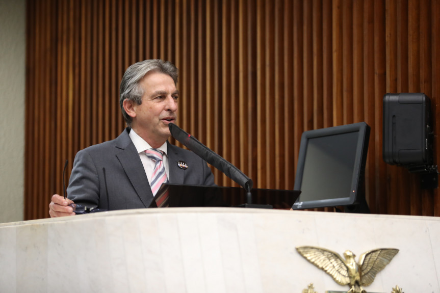 Deputado Tadeu Veneri (PT).