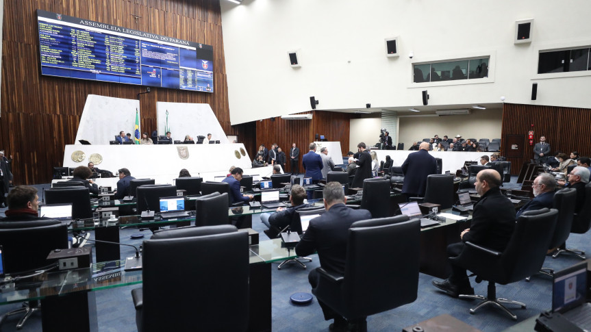 Nesta terça-feira (1º) foram realizadas duas sessões plenárias.