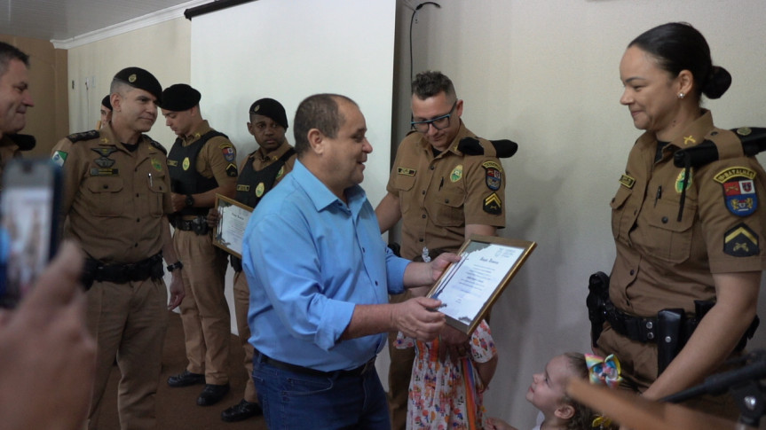 O deputado Batatinha (MDB) enfatizou a importância de reconhecer o trabalho árduo desses policiais militares.