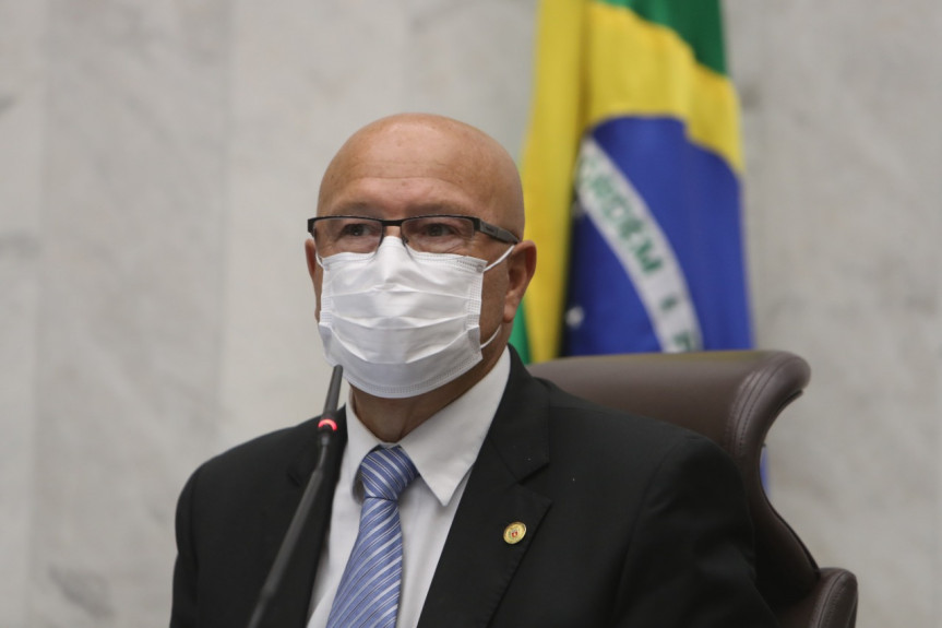 Deputado Luiz Claudio Romanelli (PSB).