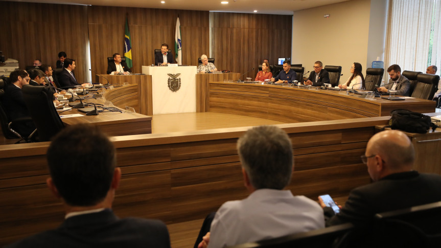 Reunião ocorreu no Auditório Legislativa na manhã desta segunda-feira (1º).