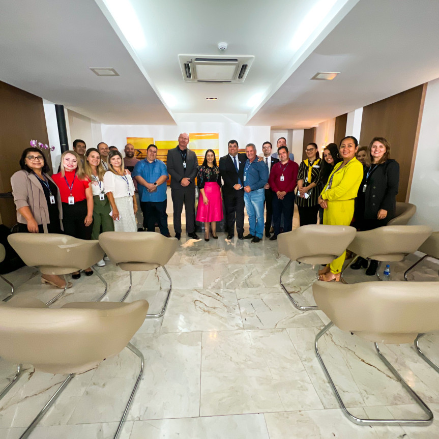 Entre os participantes estavam pastores, membros da Igreja Evangélica Assembleia de Deus e servidores da Casa.