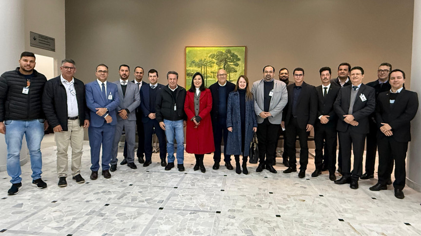 Durante o encontro, Romanelli também destacou o potencial da região, que tem recebido investimentos em infraestrutura e turismo.
