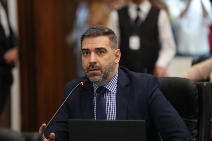 Deputado Denian Couto (Podemos).