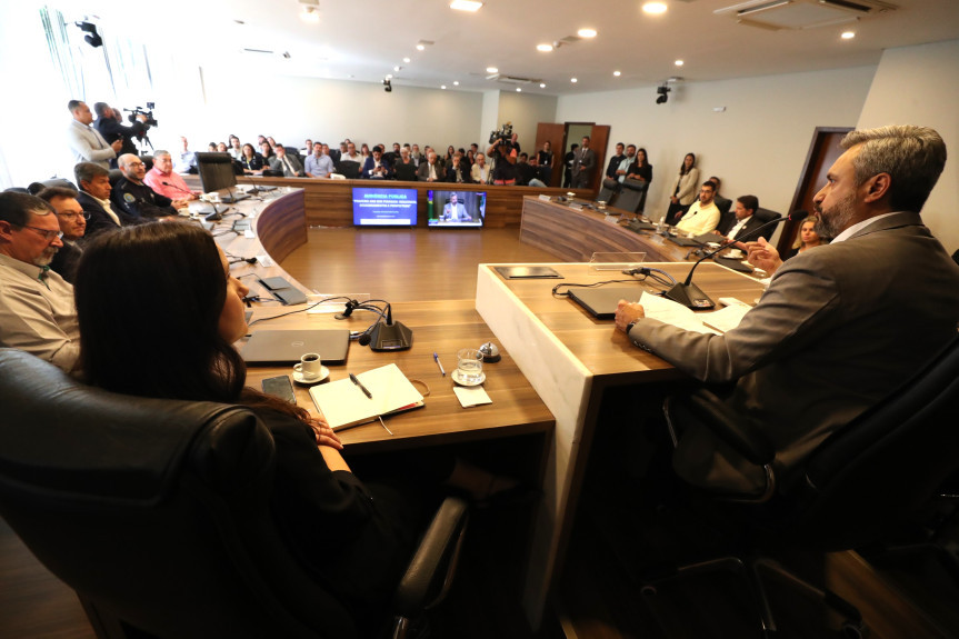 Encontro ocorreu na manhã desta segunda-feira (24), no Auditório Legislativo.