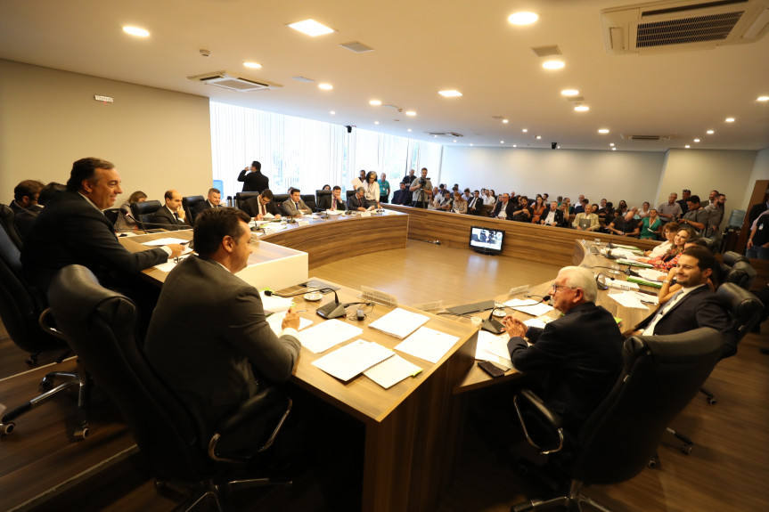 Reunião especial da CCJ promoveu reflexão sobre o protagonismo feminino.