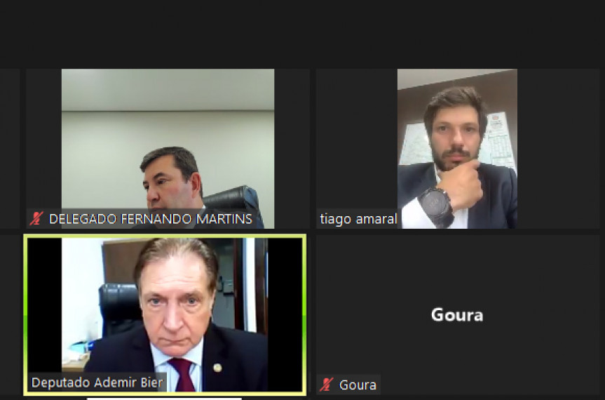 Comissão Especial aprovou relatório favorável à PEC que muda assessoramento jurídico no TCE.