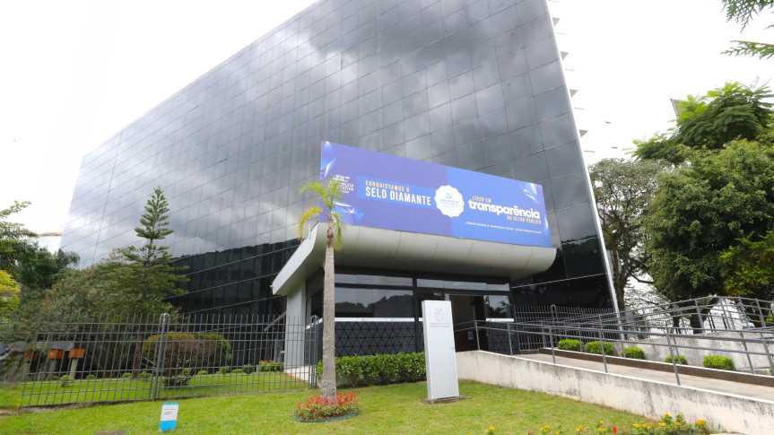 Nesta segunda-feira (26), acontece a apresentação dos dados relativos ao cumprimento das metas fiscais do 1º quadrimestre de 2025.