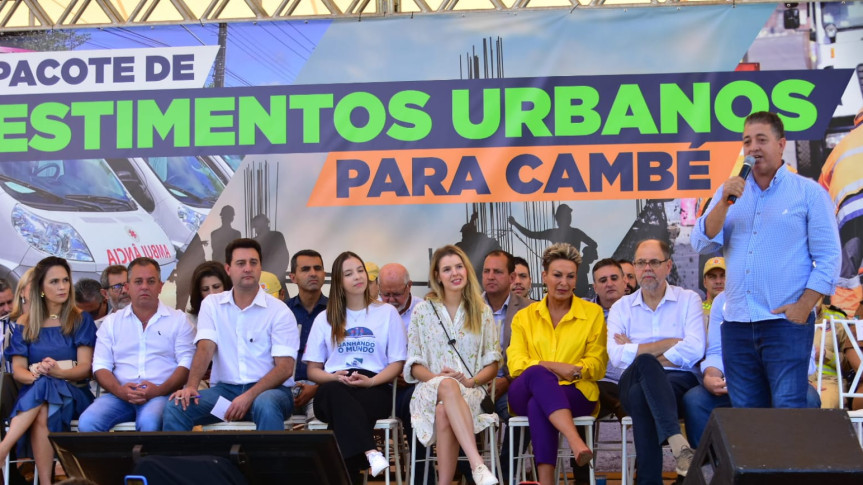 Anúncio de investimentos feito pelo governador Ratinho Junior em 2024, incluindo o viaduto da Esperança.