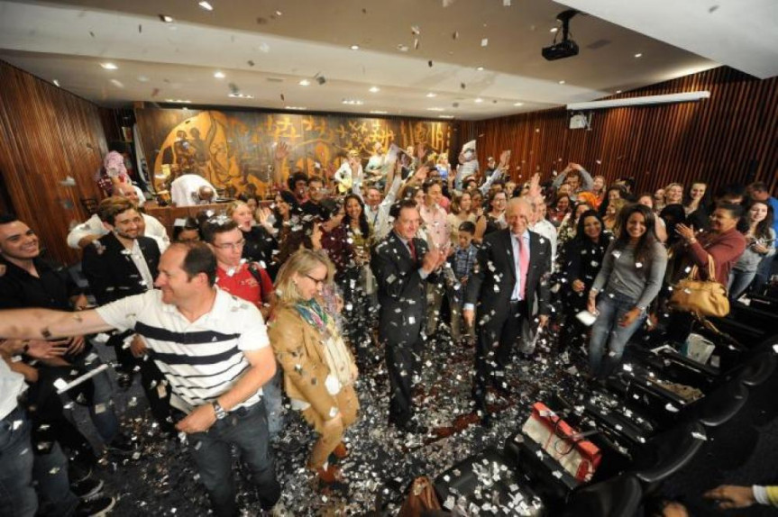 Estudantes da Rede Estadual na Caravana da Cidadania de 2015. 