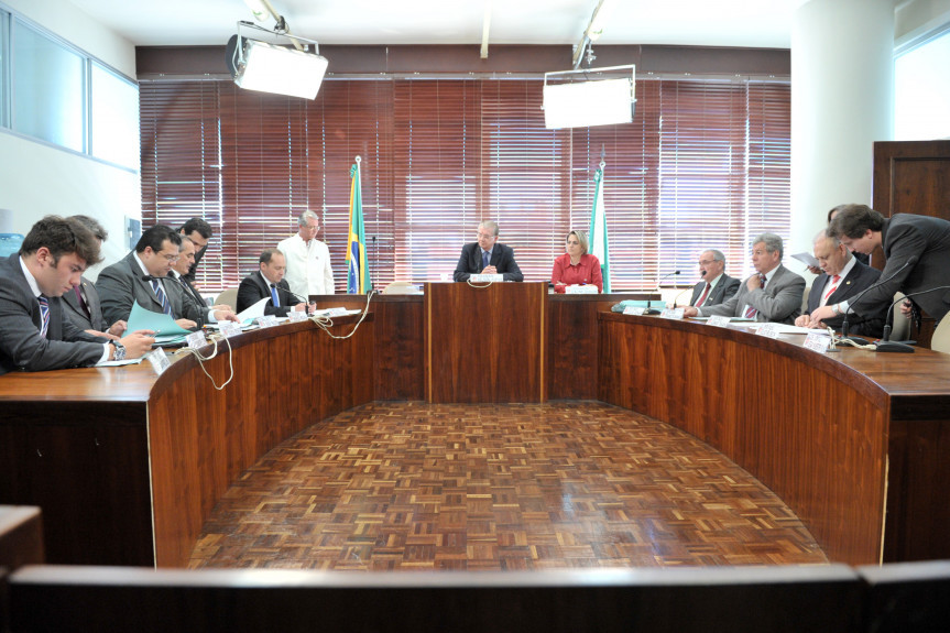 Reunião da Comissão de Constituição e Justiça (CCJ).