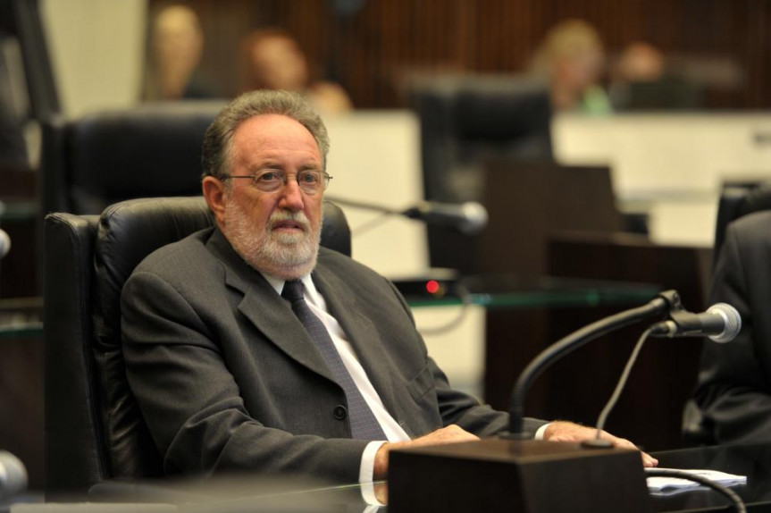 Deputado Tercílio Turini (PPS) durante a sessão plenária desta quarta-feira (09).