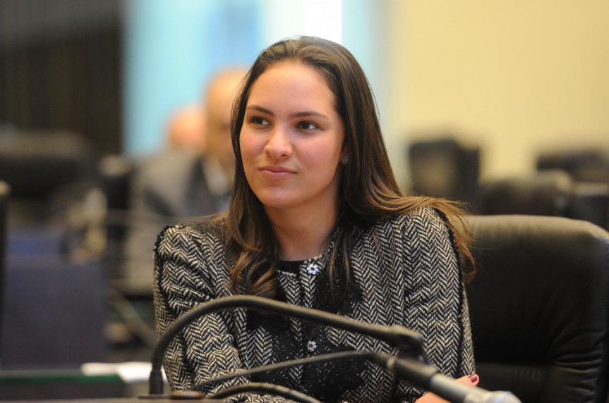 Deputada Maria Victoria (PP).