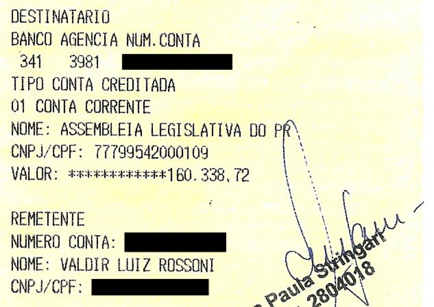 Transferência comprova devolução do dinheiro referente à gratificação da Presidência.