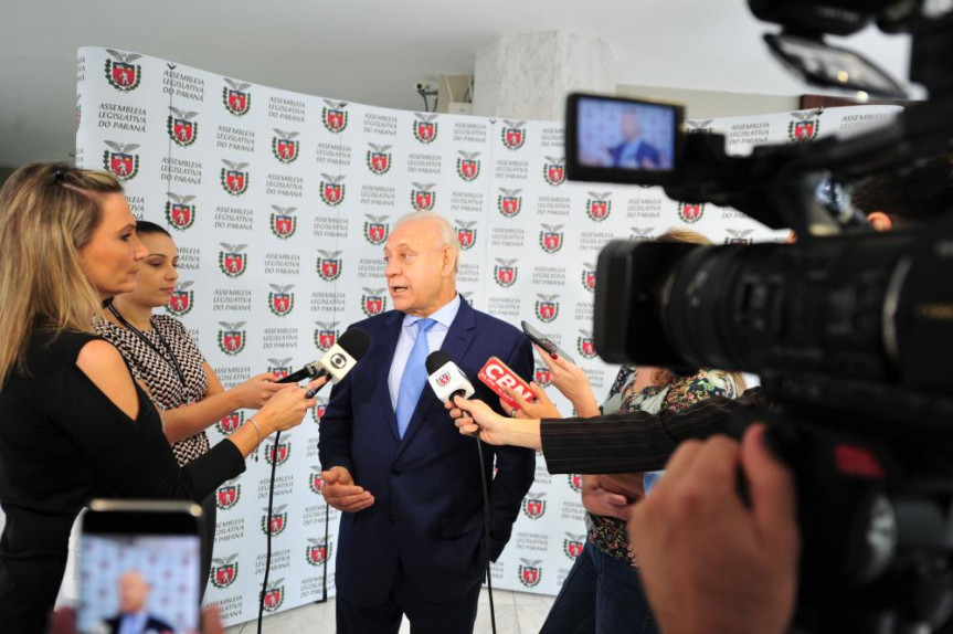 Deputado Ademar Traiano destacou que a regulamentação é importante para esses profissionais de saúde e também para a população. 