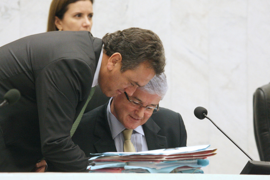 Presidente do Legislativo, deputado Valdir Rossoni (PSDB), e 1º secretário, deputado Plauto Miró (DEM).
