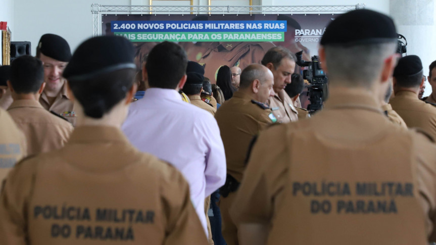 Concurso para a contratação de novos policiais militares vai garantir reforço na segurança dos municípios paranaenses.