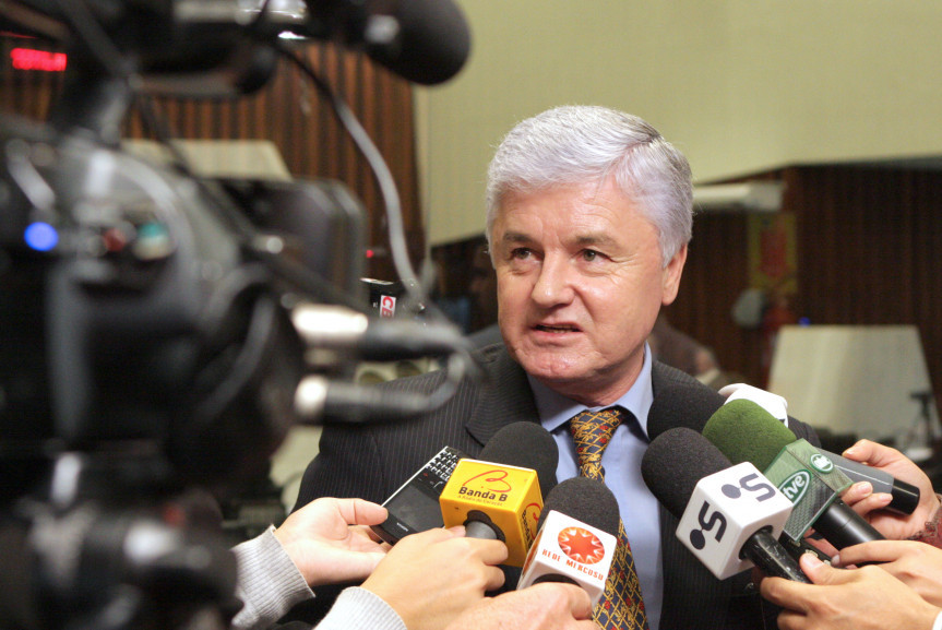 Presidente da Assembleia Legislativa, deputado Valdir Rossoni (PSDB).