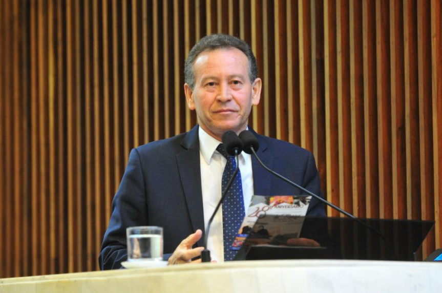 Deputado Professor Lemos (PT).