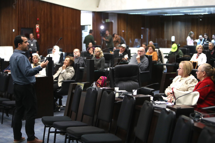 O workshop aconteceu no Plenário da Assembleia na tarde desta quinta-feira (27).