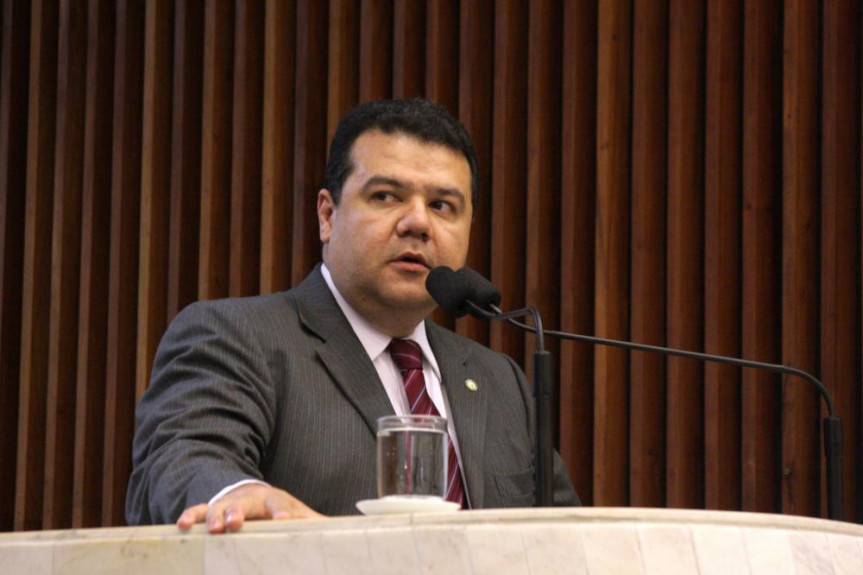 Deputado Pastor Edson Praczyk (PRB), relator da Comissão Especial.