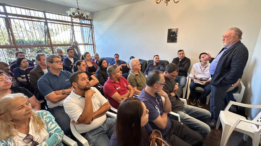 As lideranças apresentaram suas demandas e buscaram da companhia esclarecimentos sobre as perspectivas de atendimento às comunidades.