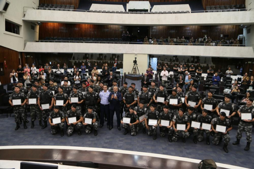 Homenagem aconteceu por iniciativa do deputado Ricardo Arruda (PSL).