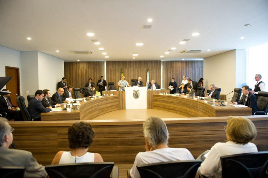 CCJ 12/04/2016