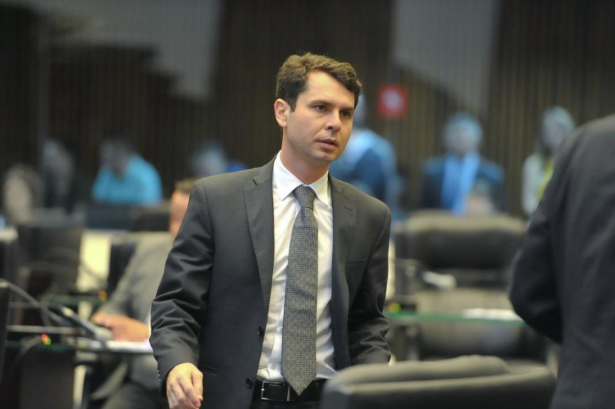 Deputado Alexandre Curi (PSB).